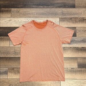 Large Lululemon Metal Vent Tech T